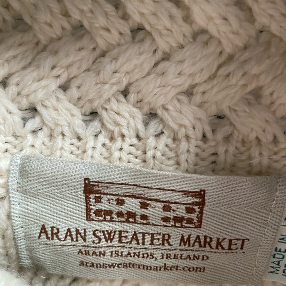 NWOT Aran hand knit sweater XS - Picture 3 of 3